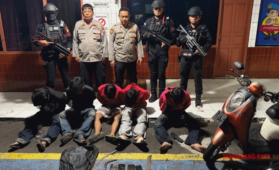 Brimob Gagalkan Dugaan Tawuran di Ciputat Timur