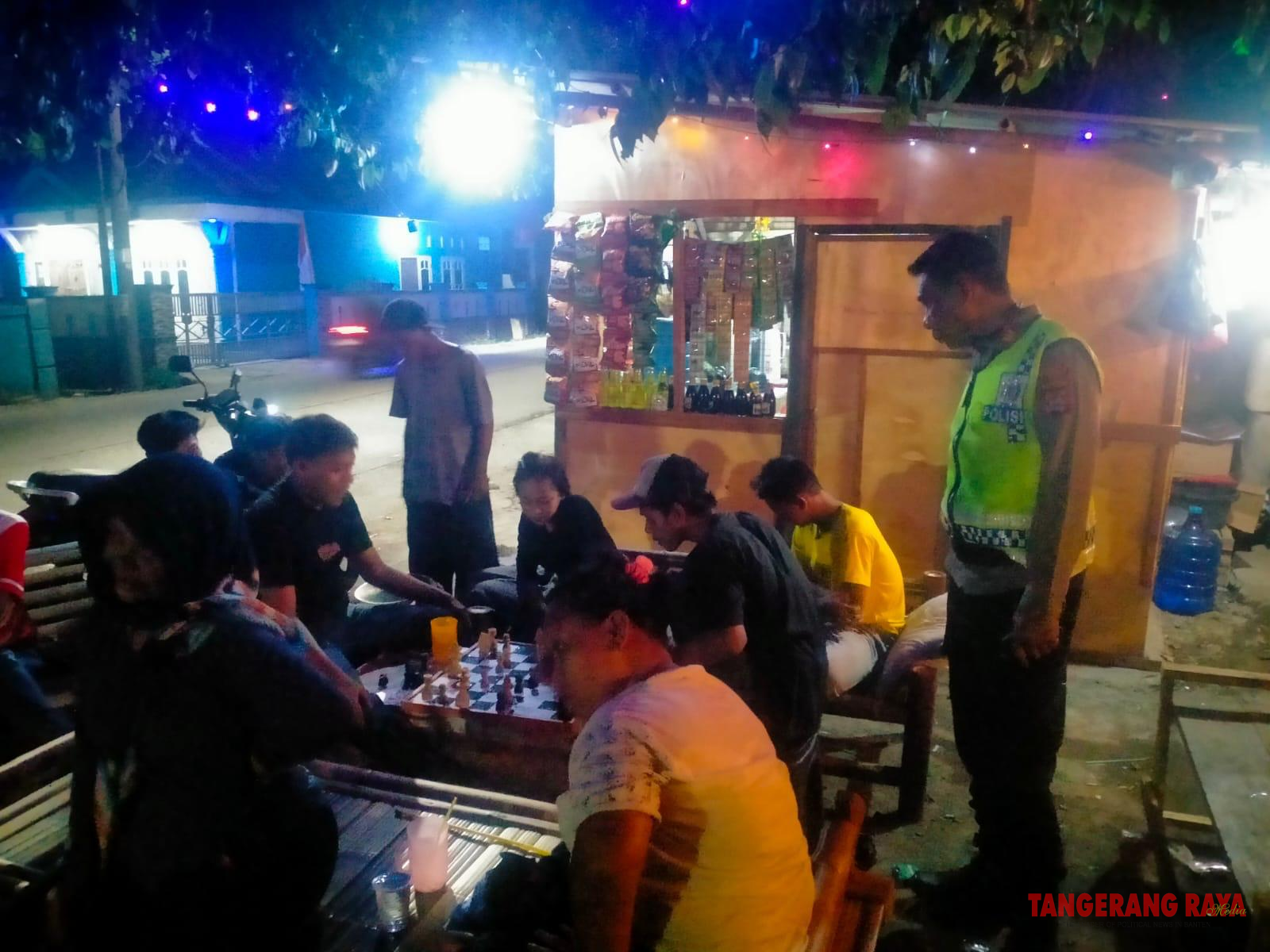 Kapolsek Mauk Pimpin Patroli Malam Cegah Gengster dan Tawuran