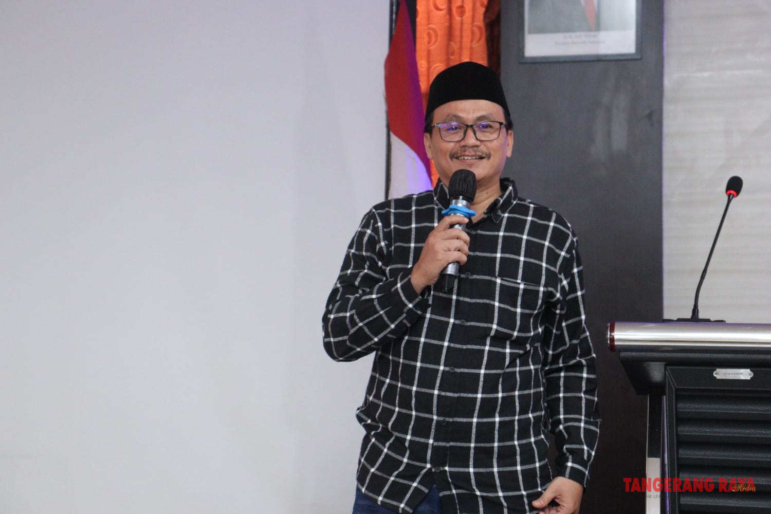 Kacamata Kuda Revisi Undang-Undang Pemilu atau Terbuka!