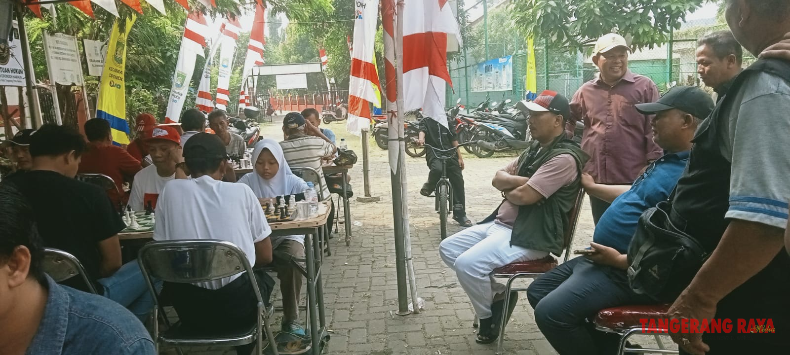 Aiko, Siswi SD Berusia 10 Tahun Curi Perhatian di Turnamen Catur Cipondoh Makmur