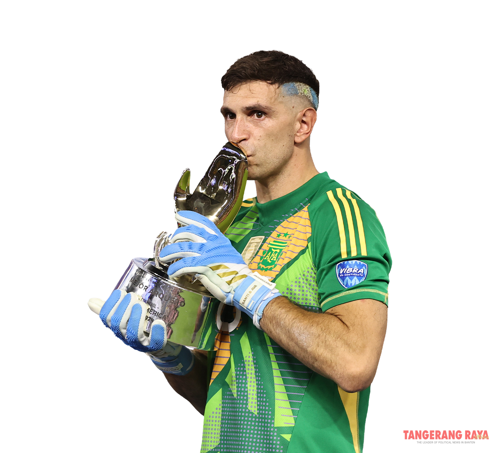 Emiliano MartinezResmi Bergabung ke Chelsea
