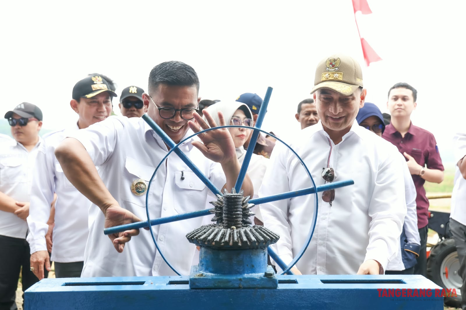 Belum 2 Tahun, Andra Soni Resmikan 7 Irigasi