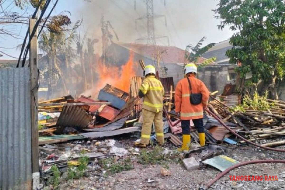 Enam Kebakaran Terjadi Dalam Sehari, BPBD Kota Tangerang Ingatkan Warga Waspada Musim Kemarau