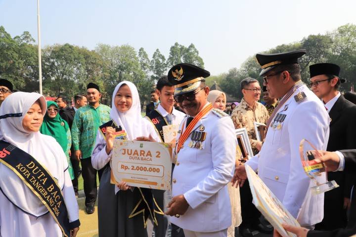Duta Baca Kota Tangerang Dapat Kado Kemerdekaan