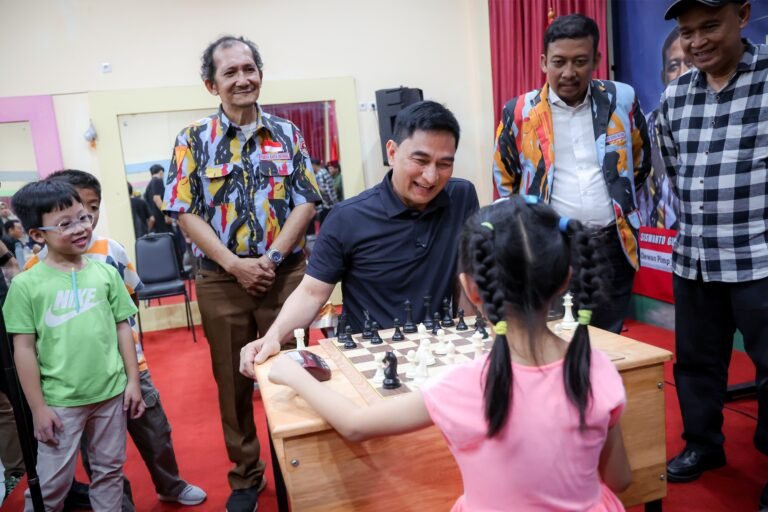 Turnamen Catur Pelajar, Dimyati Bidik Grandmaster