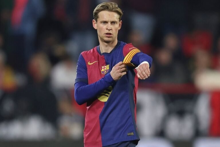 Frenkie de Jong Jadi Cemoohan Fans Barca