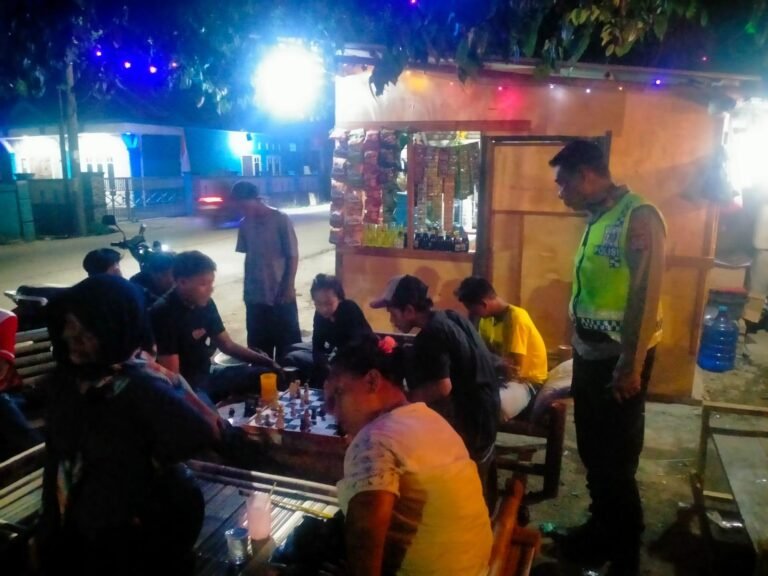 Kapolsek Mauk Pimpin Patroli Malam Cegah Gengster dan Tawuran