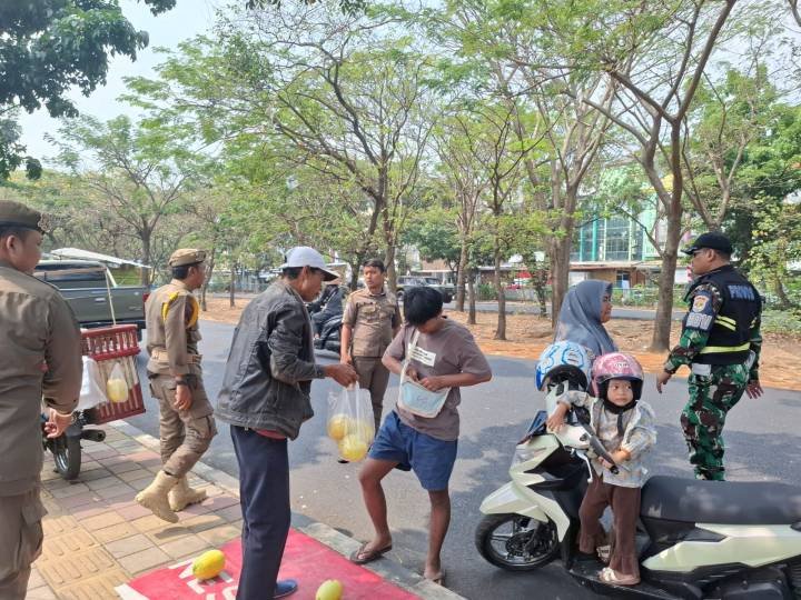 Jalan Satria Sudirman-Benteng Betawi Disisir Satpol PP