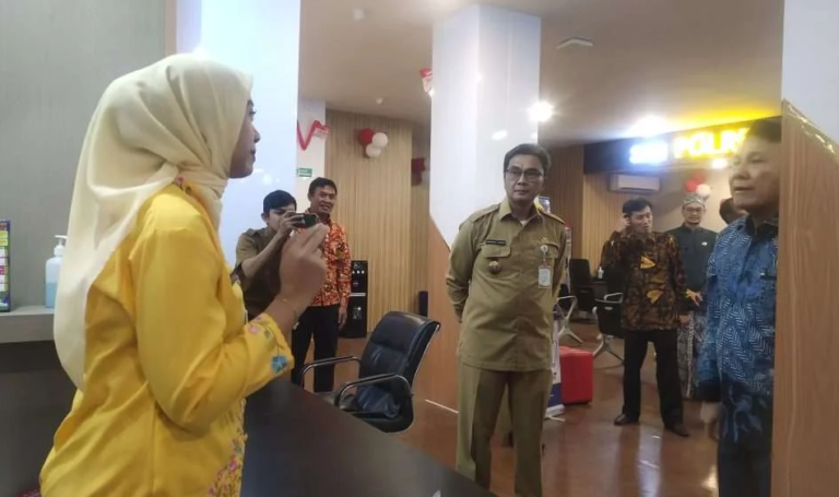 Pelayanan PBG 10 Jam dan Live TikTok Bawa DPMPTSP Kota Tangerang Jadi Enam Besar Nasional