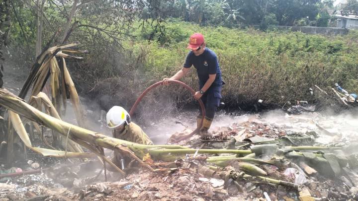 Dinkes Kota Tangerang Ingatkan Bahaya Asap Bakar Sampah