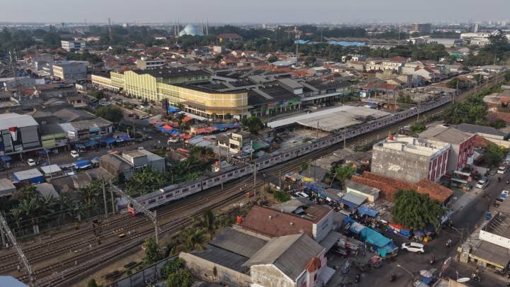 Jalan Kiasnawi Ditata, Trotoar 3,5 Meter