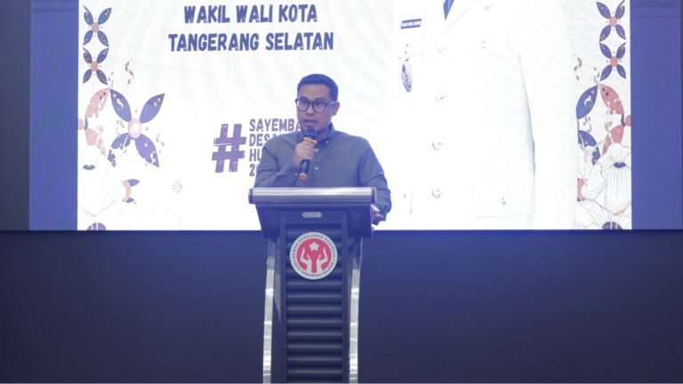 Pilar Buka Jalan Desainer Batik Tangsel ke Level Global