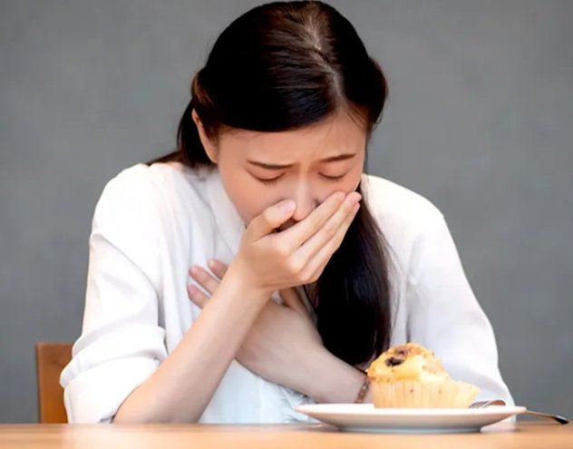 Keracunan Makanan? Berikut Panduan Penanganan dan Pencegahannya dari Dokter RS Sari Asih Bintaro
