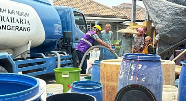 Kekeringan Melanda, Perumdam TKR Distribusikan 2,5 Juta Liter Air Bersih