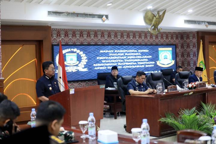 Sachrudin Ajukan Raperda APBD 2027, Pendapatan Kota Tangerang Ditargetkan Rp5,16 Triliun